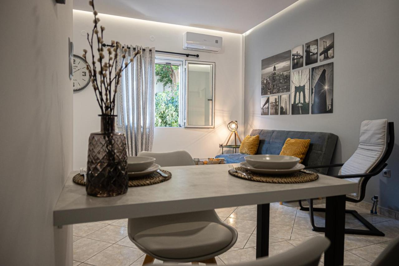 Thalia Apartments Kalamata Dış mekan fotoğraf