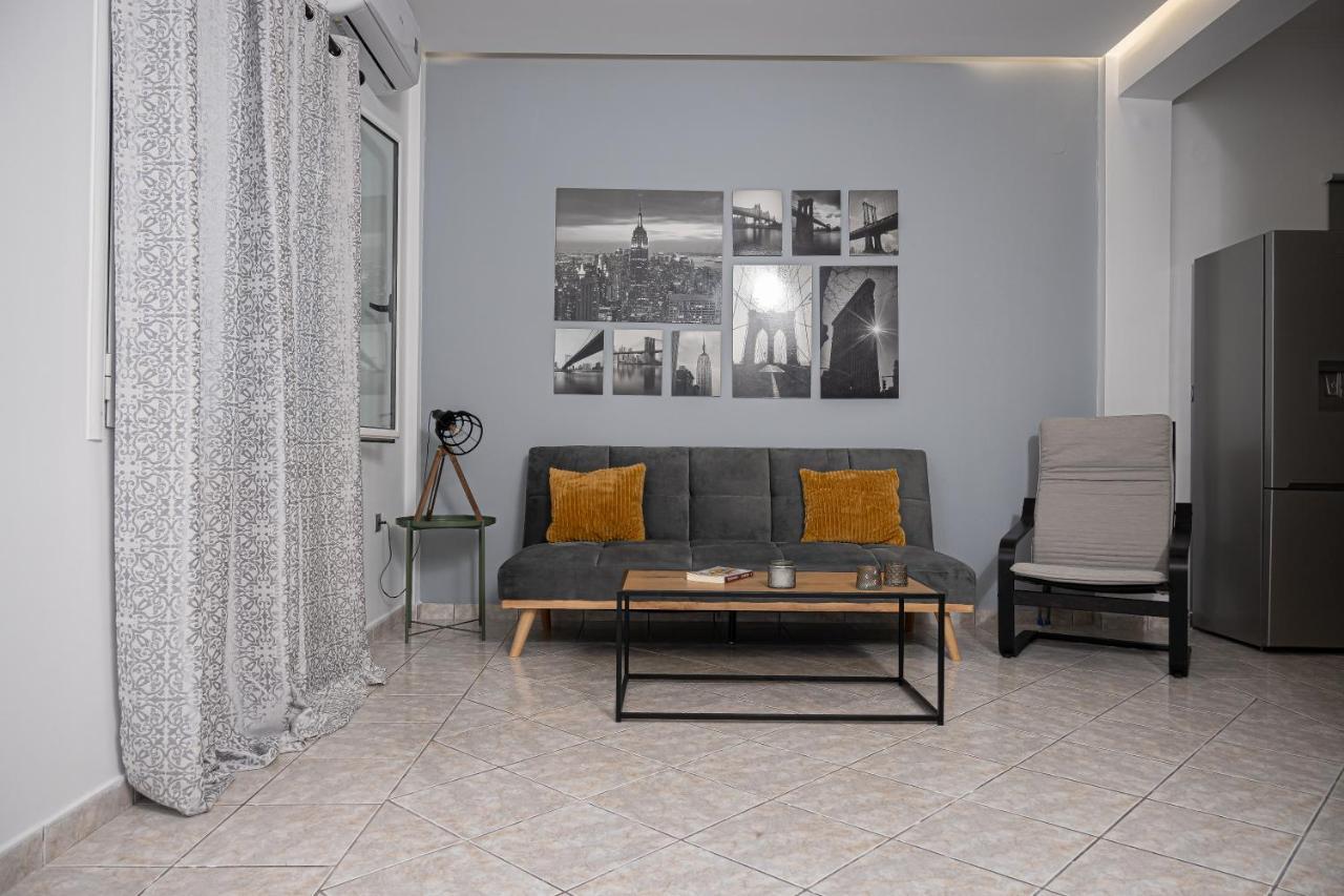Thalia Apartments Kalamata Dış mekan fotoğraf