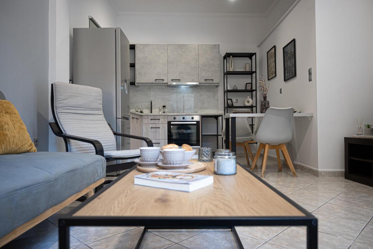 Thalia Apartments Kalamata Dış mekan fotoğraf
