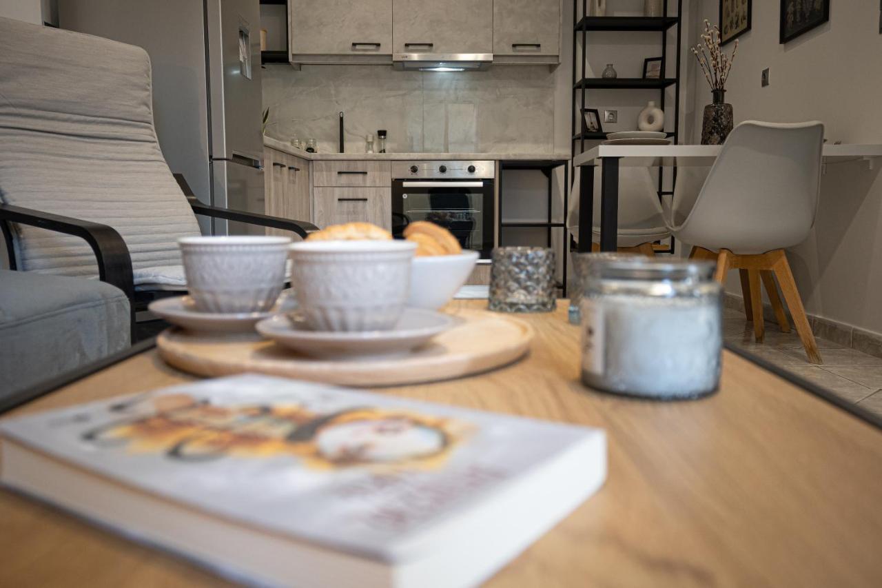 Thalia Apartments Kalamata Dış mekan fotoğraf